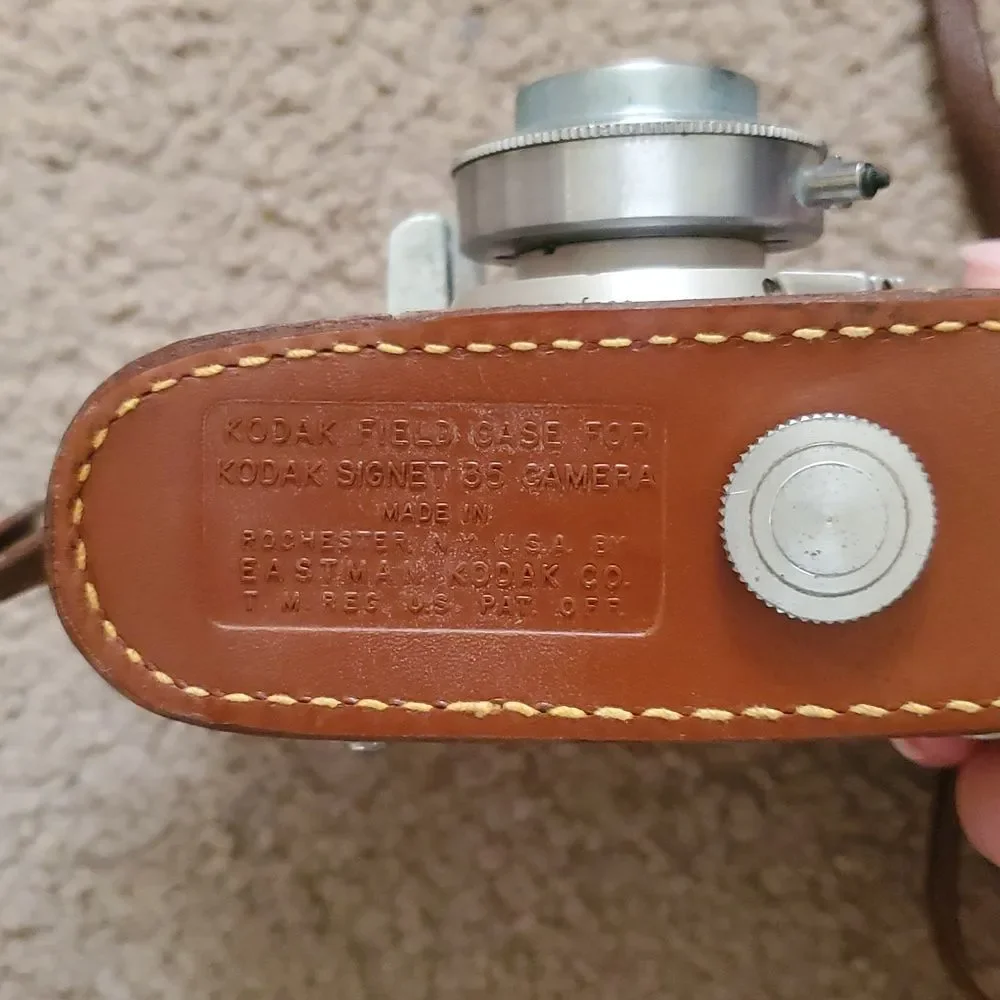Vintage Kodak Signet 35 Camera w/ Leather Case